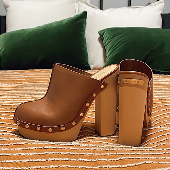 MICHAEL KORS HEELS - Picture 4 of 4